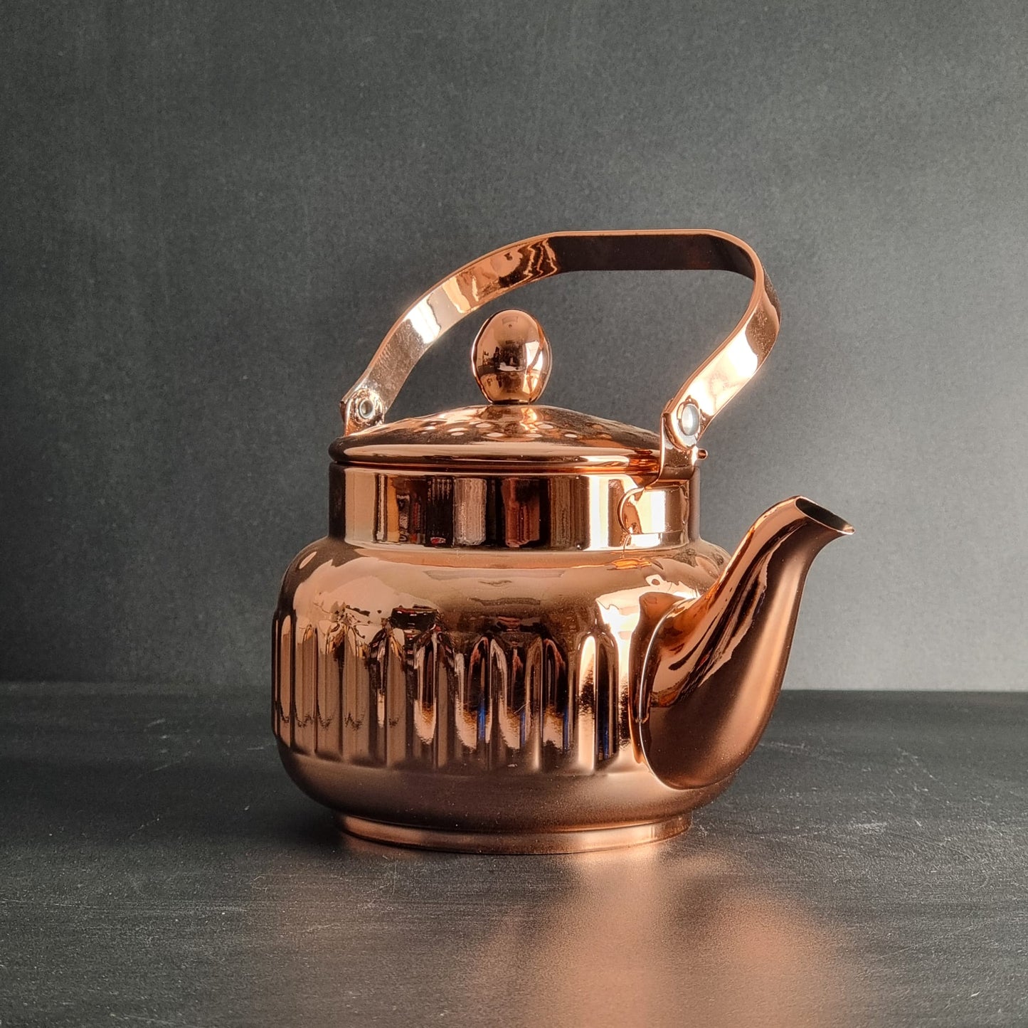 W5. 9-48 Tea Kettle 1.5L