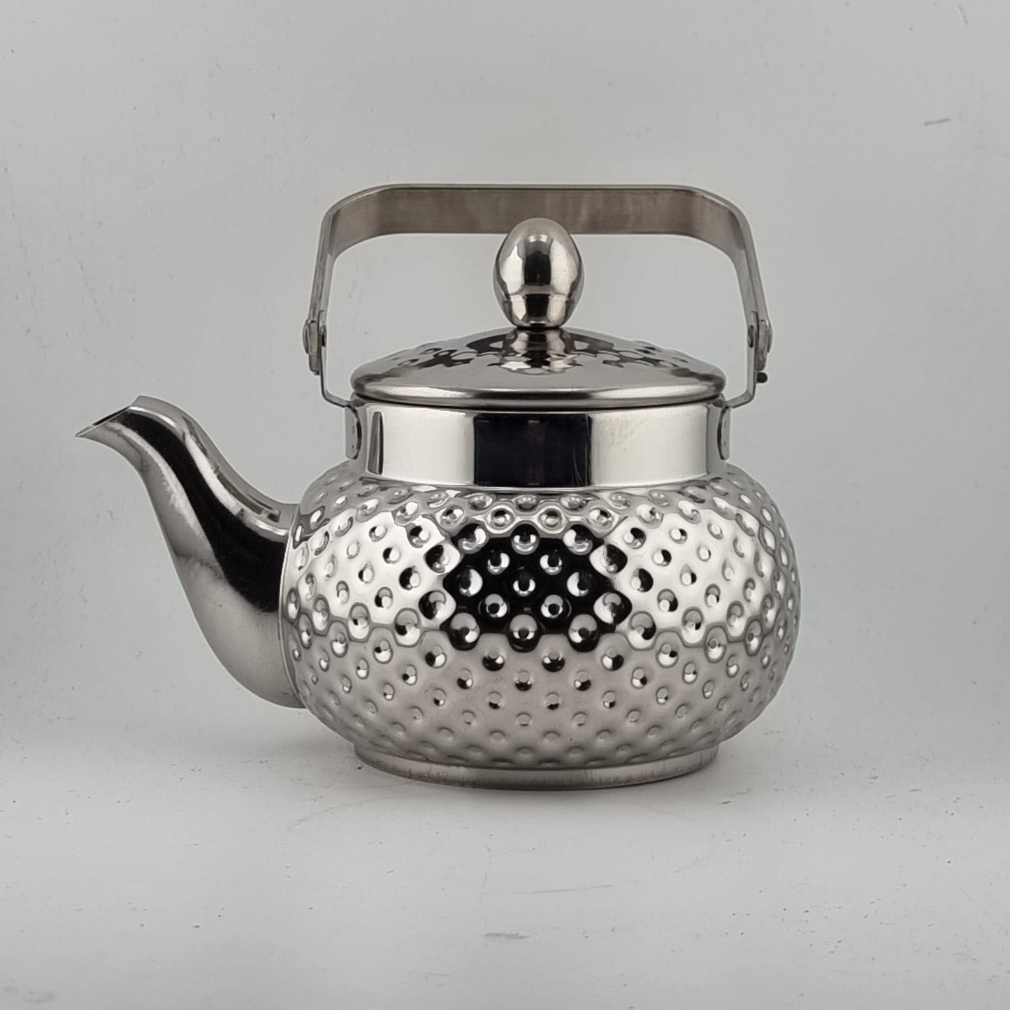 W5. 9-35 TEA KETTLE 1L