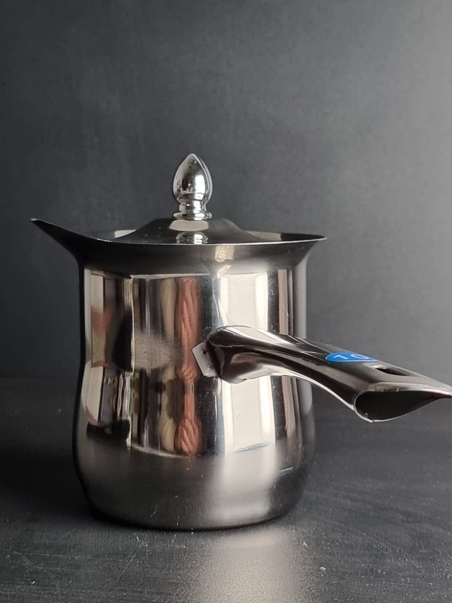 W4. 7-27 COFFEE POT #8
